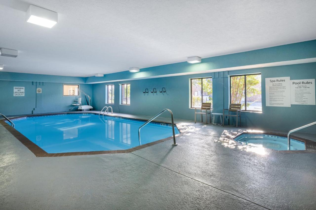 Holiday Inn Express Corydon By Ihg Buitenkant foto