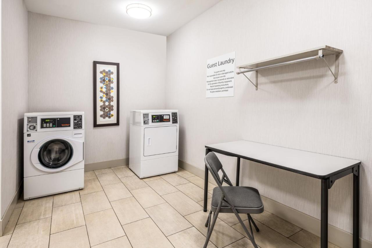 Holiday Inn Express Corydon By Ihg Buitenkant foto