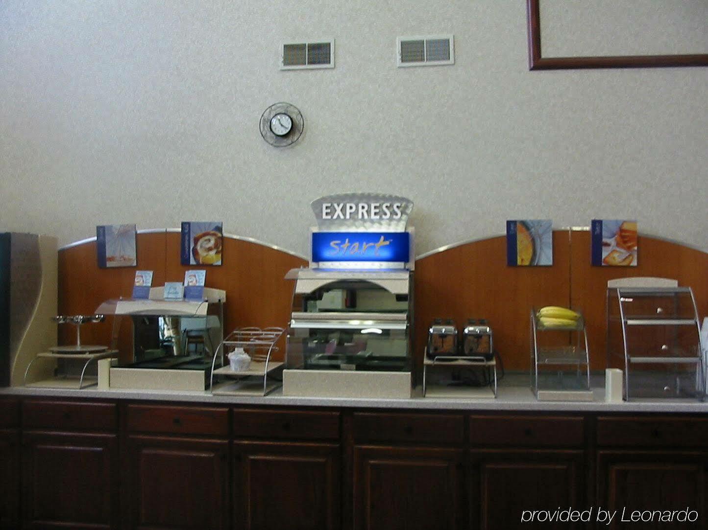 Holiday Inn Express Corydon By Ihg Buitenkant foto